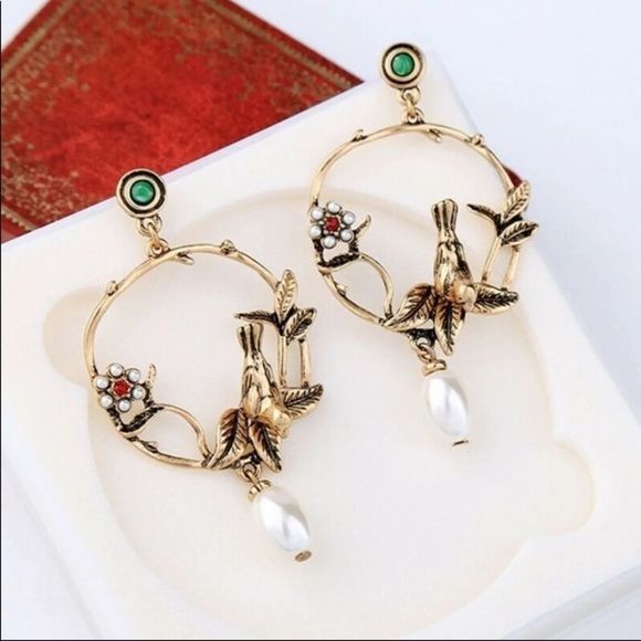 Antiqued Gold, Pearl Emerald Crystal Bird Earrings - Picture 1 of 6